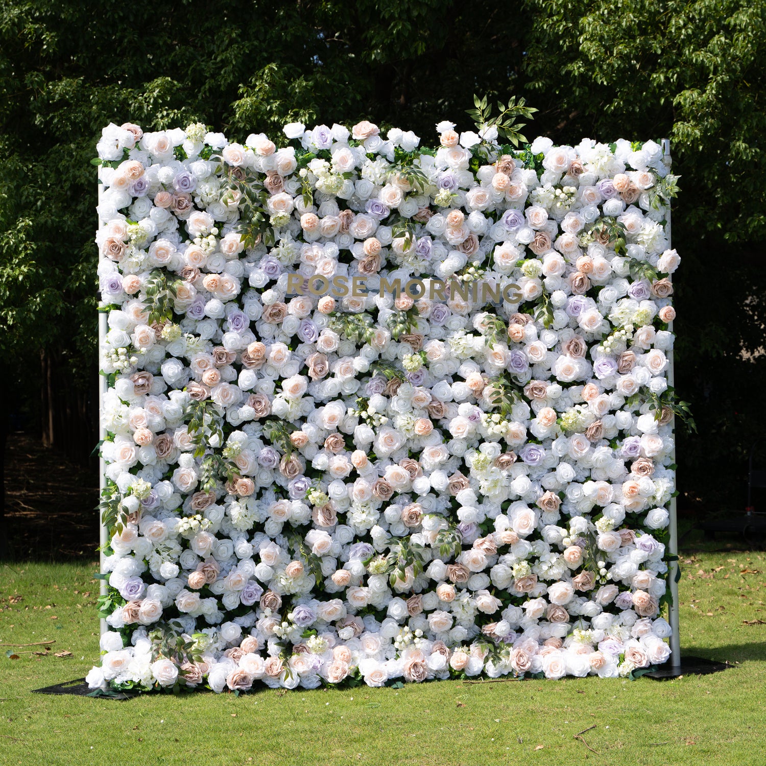 Catalina：3D Fabric Artificial rolling up curtain flower wall