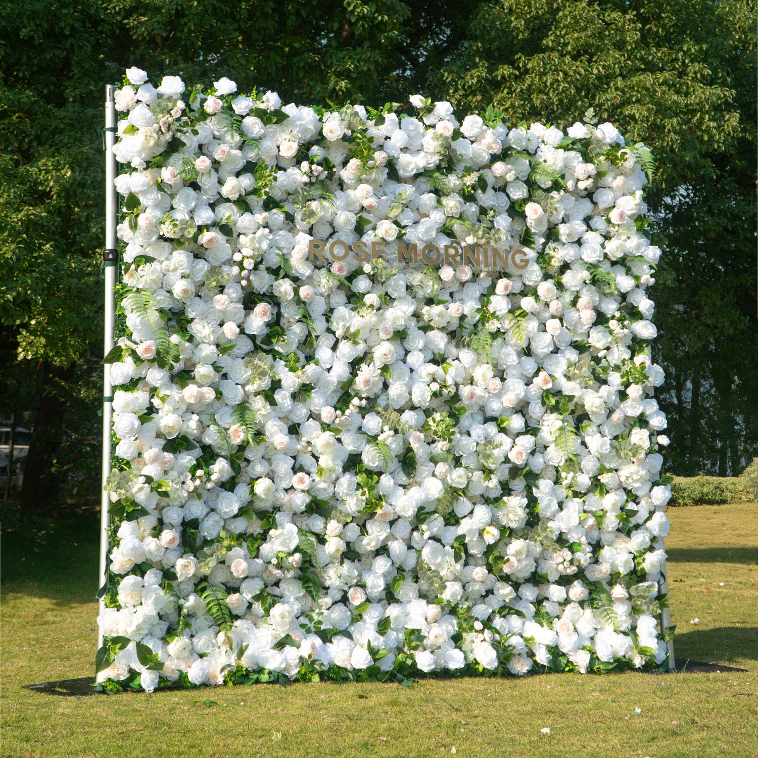 Cherish：5D Fabric Artificial rolling up curtain flower wall