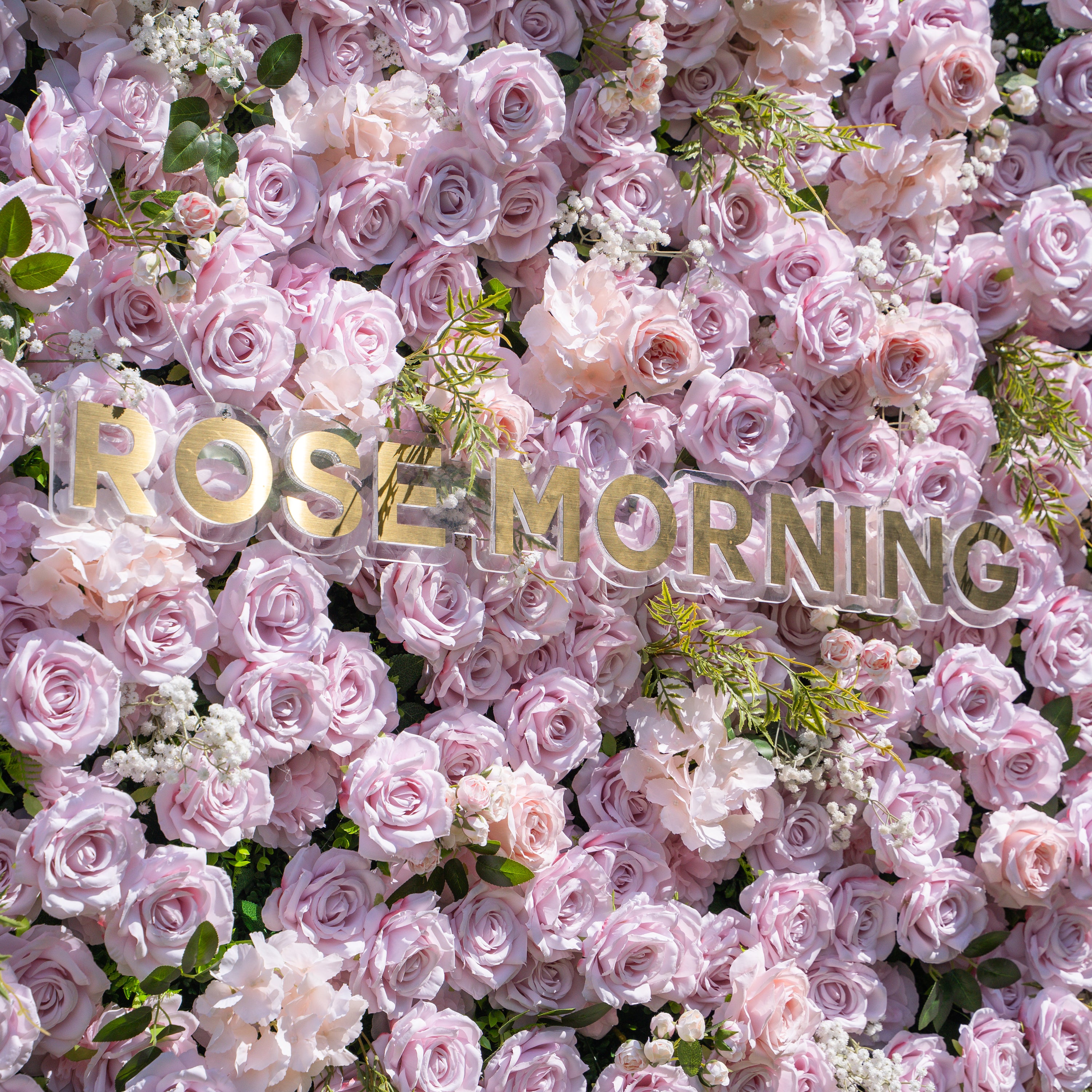 Cori：3D Fabric Artificial rolling up curtain flower wall