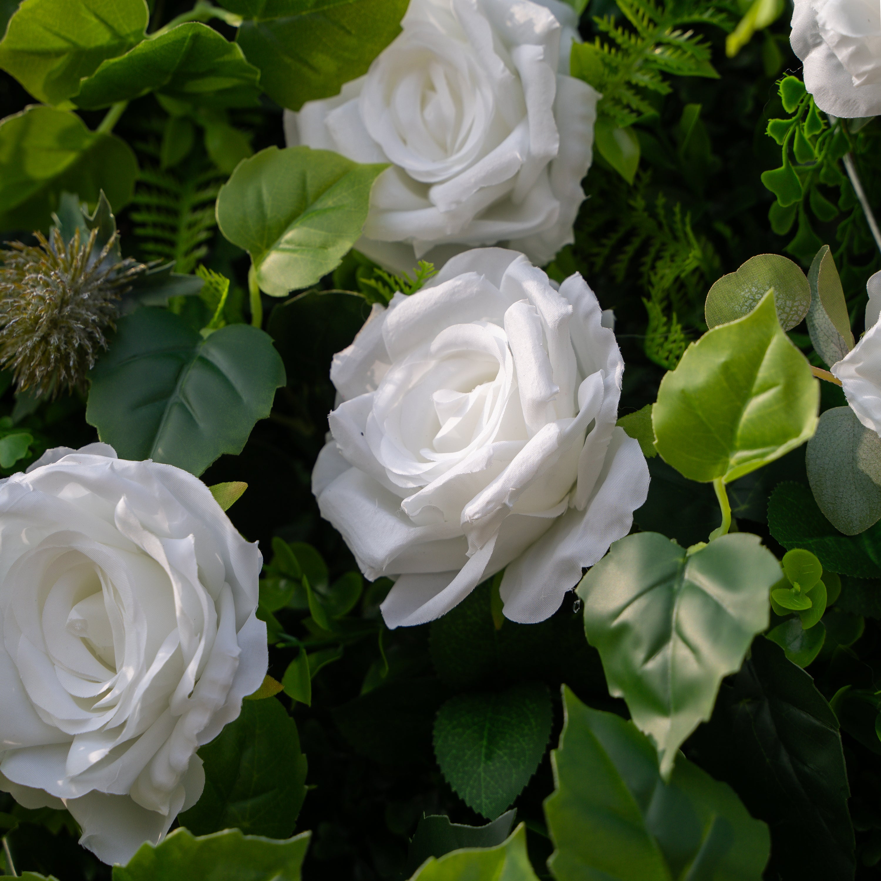 Cressida: 3D Elegant White Silk Rose &amp; Greenery Foliage Wall Roll-Up Fabric Backdrop for Luxury Weddings, Parties &amp; Botanical Decor