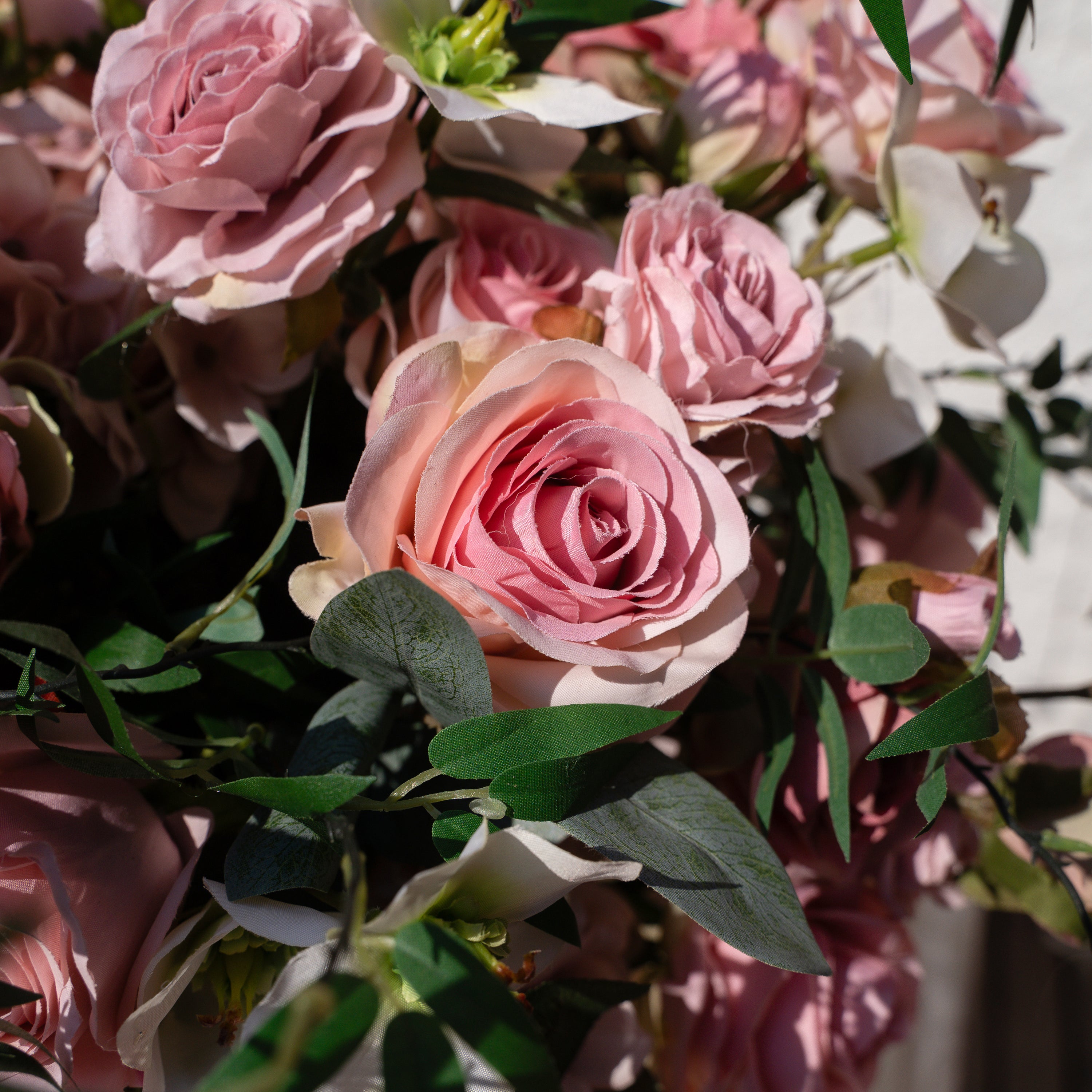 Eira: Pink Flower Ball Flower Centerpiece Bouquet Table Decoration for Wedding