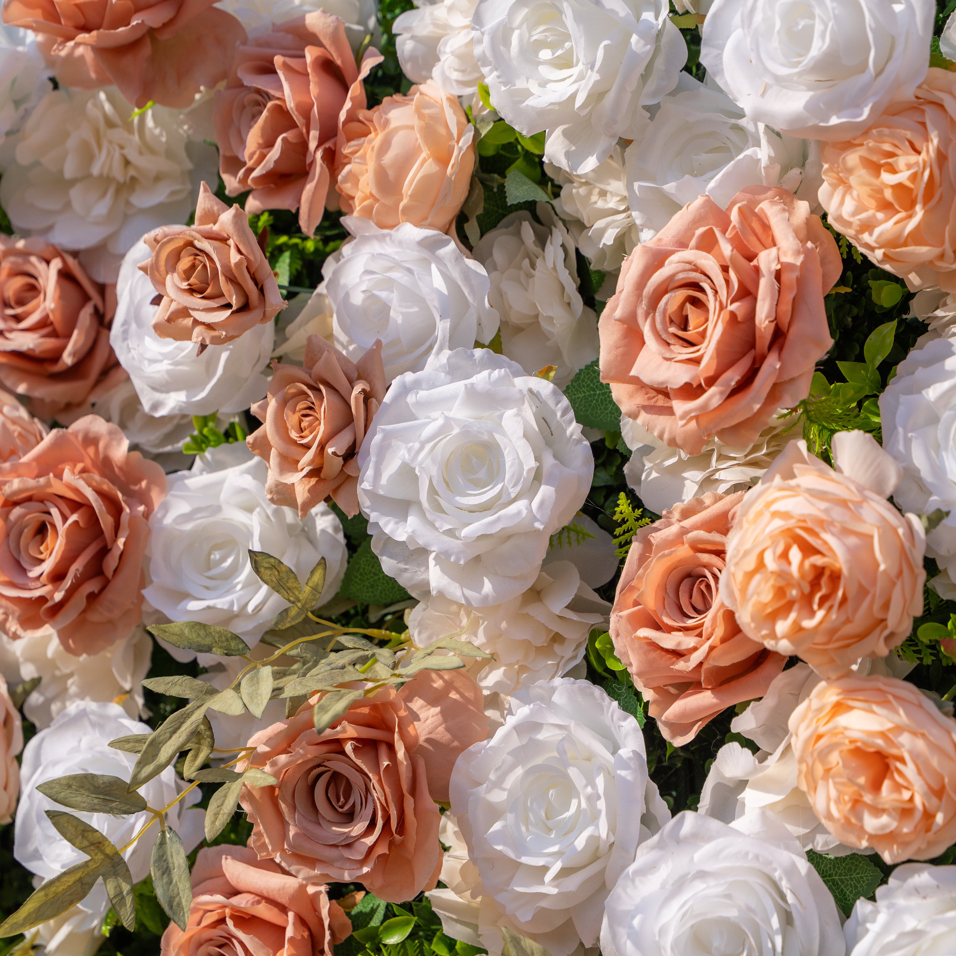 Elara：3D Fabric Artificial rolling up curtain flower wall