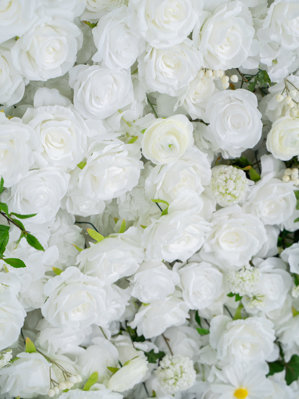 Galia silk rose arrangement, close-up