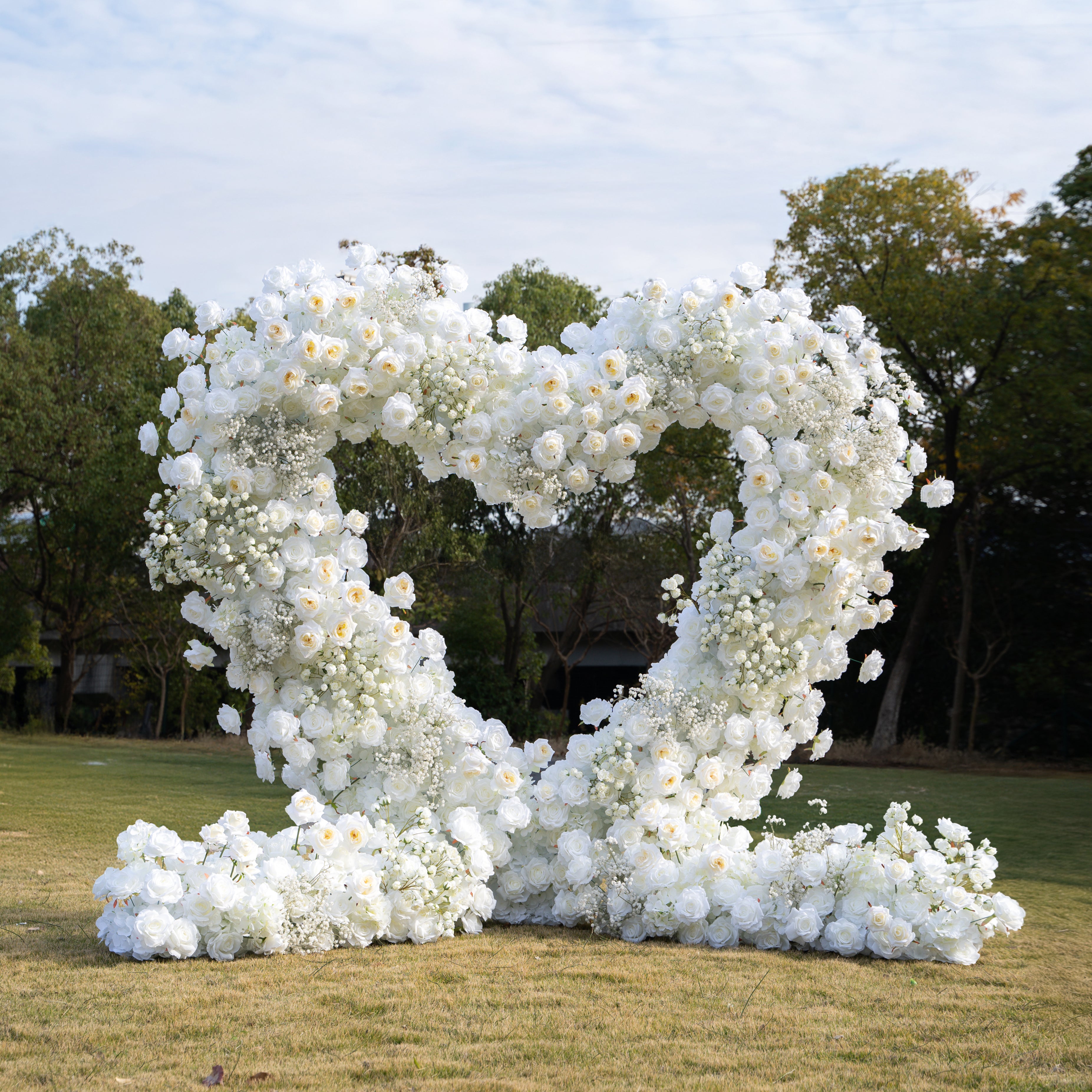 Heart Arch Combo Deal 02: Wedding Party Floral Arch Decoration with Frame Included – Buy a Red Heart 2025 Arch and Get a Heart 2025 Arch Free