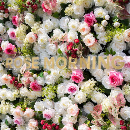 Juana：5D Fabric Artificial rolling up curtain flower wall