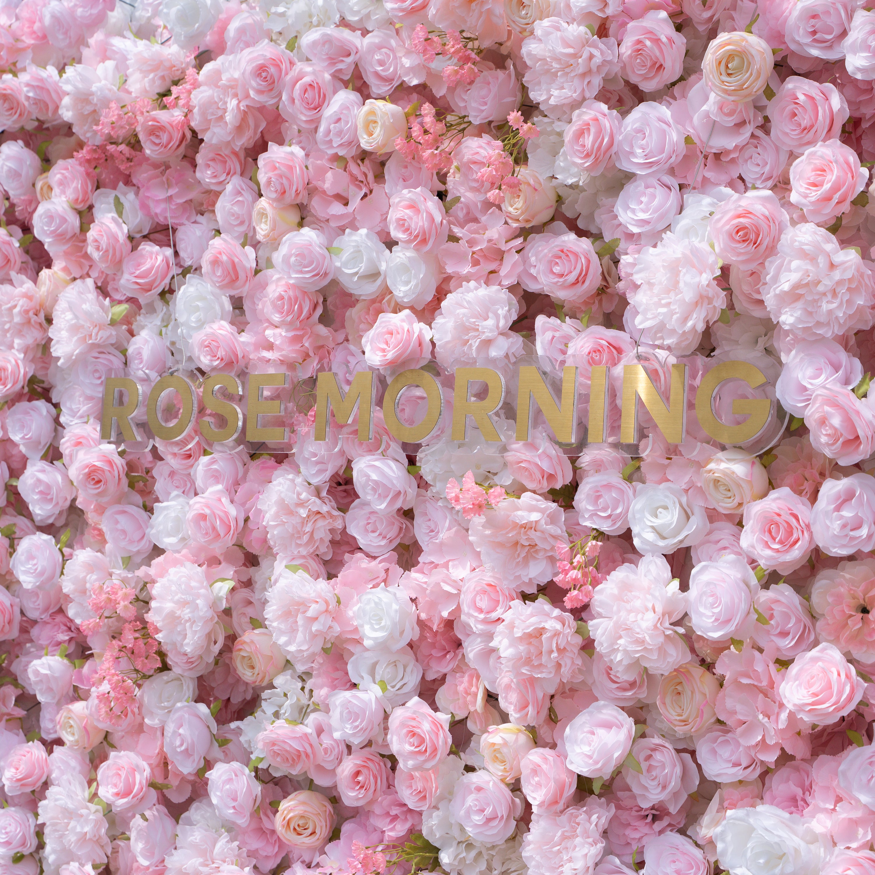 Kissing：5D Elegant Pink and White 5D Fabric Artificial Flower Rolling Curtain Perfect for Wedding &amp; Event (Ready to Ship))
