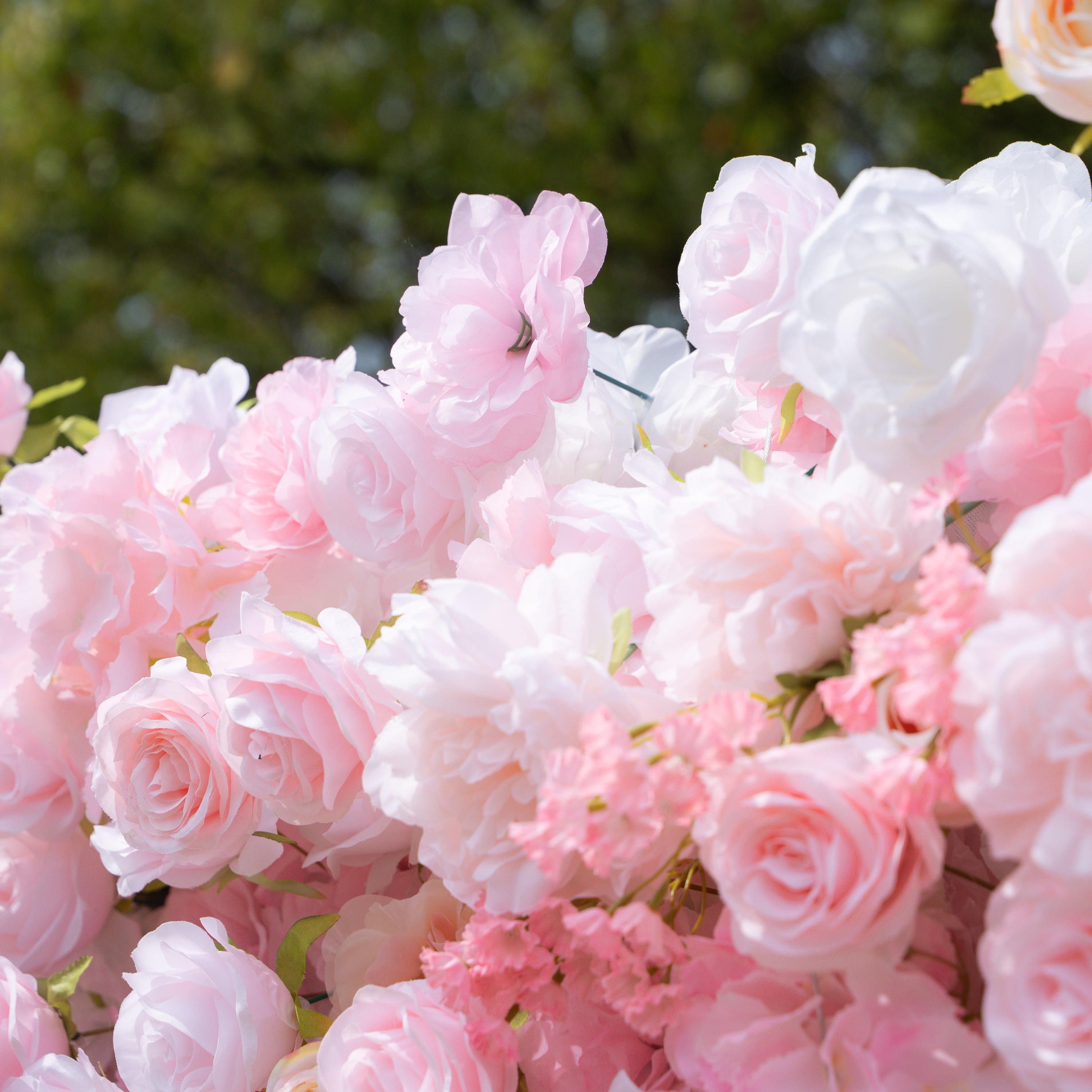 Kissing：5D Elegant Pink and White 5D Fabric Artificial Flower Rolling Curtain Perfect for Wedding &amp; Event (Ready to Ship))