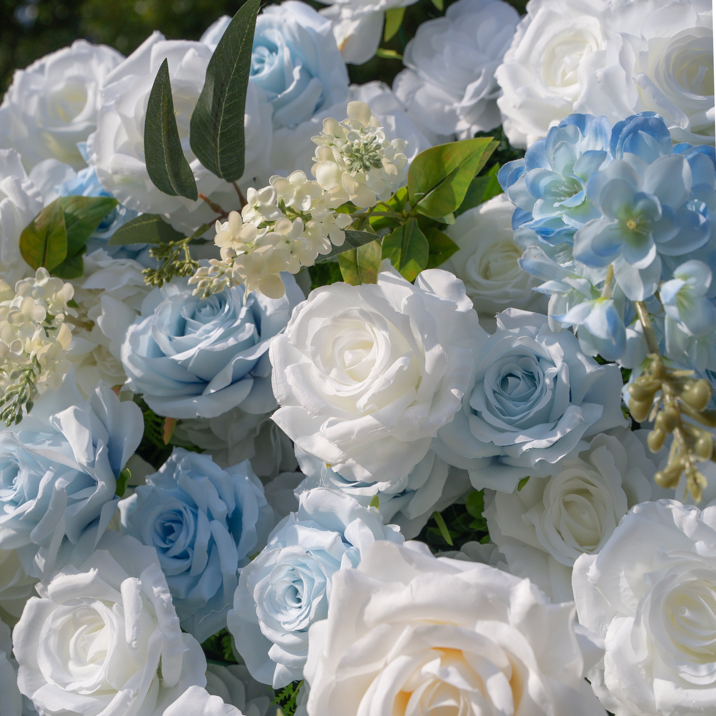 Loira ：Limited Custom Release Blue–white gradient Photogenic Full-bloom texture 8ft*8ft