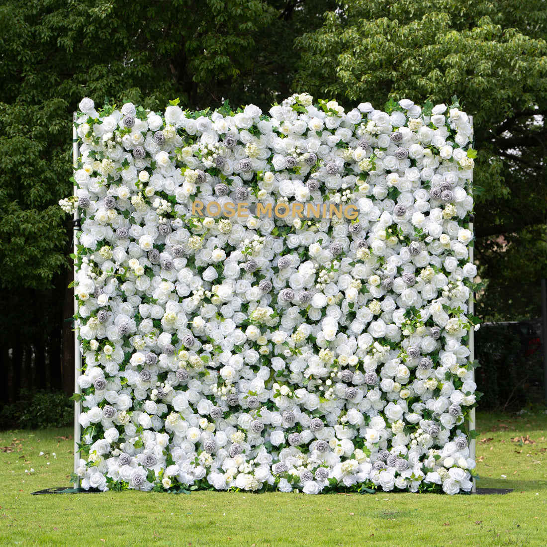 Louise：4D Fabric Artificial rolling up curtain flower wall