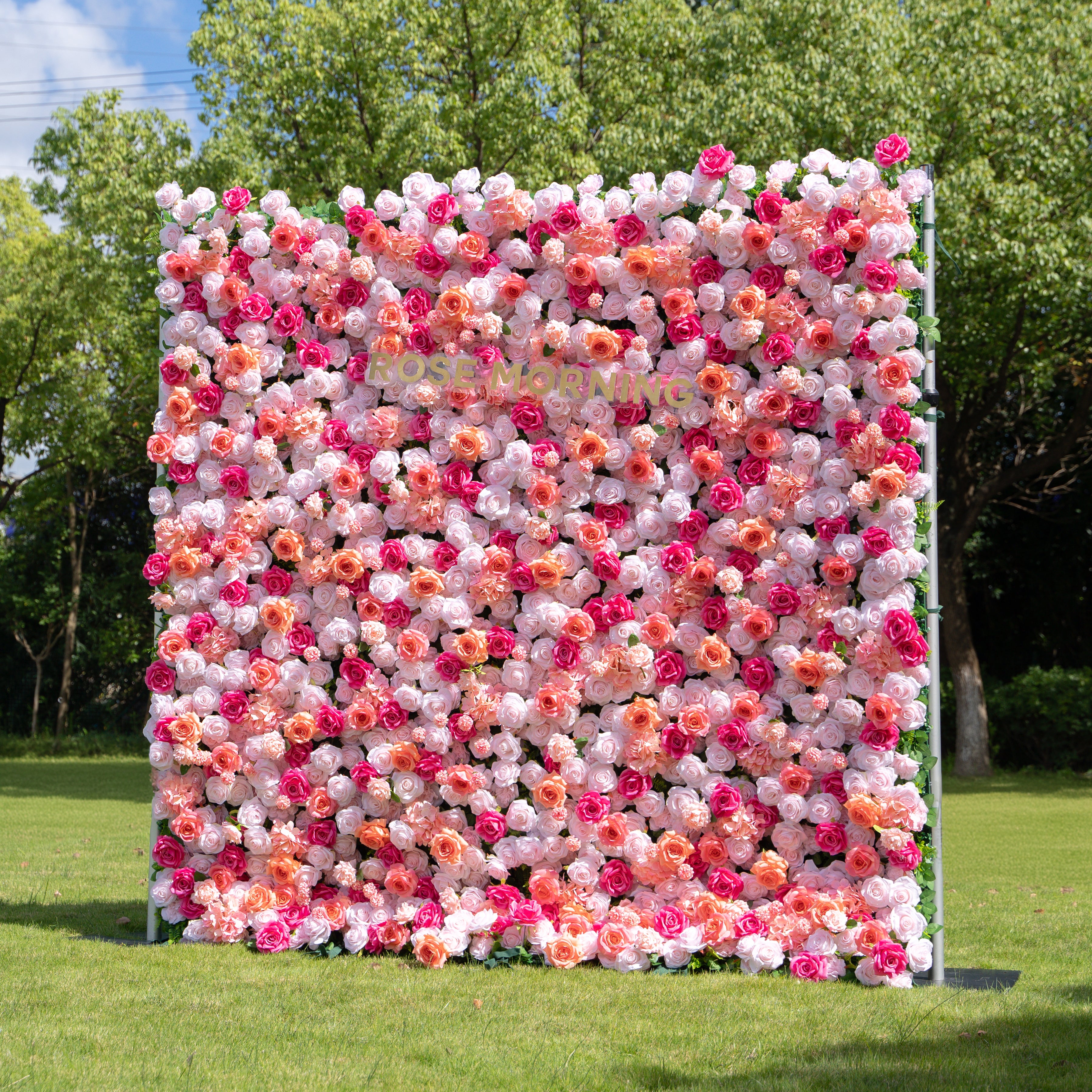 Mariposa：5D Fabric Artificial rolling up curtain flower wall