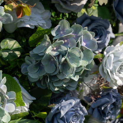 Maturo：5D Fabric Artificial rolling up curtain flower wall