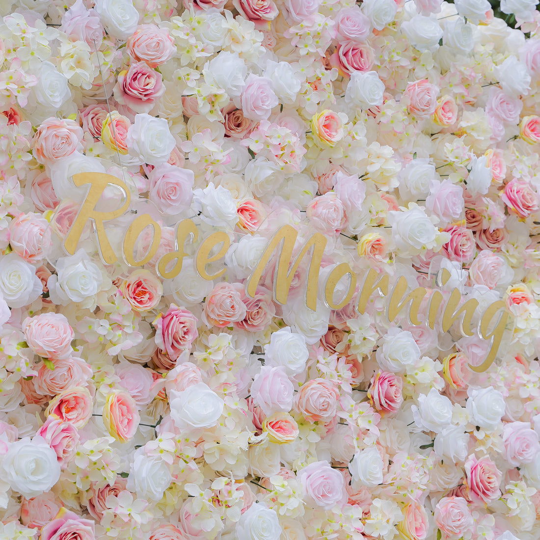 Rose Morning¡°The flower walls are made of artificial flowers in various colors, layered at different levels to create a lush, elegant and natural look. The exclusive zipper design and roll-up design make it easy to install and remove.¡±