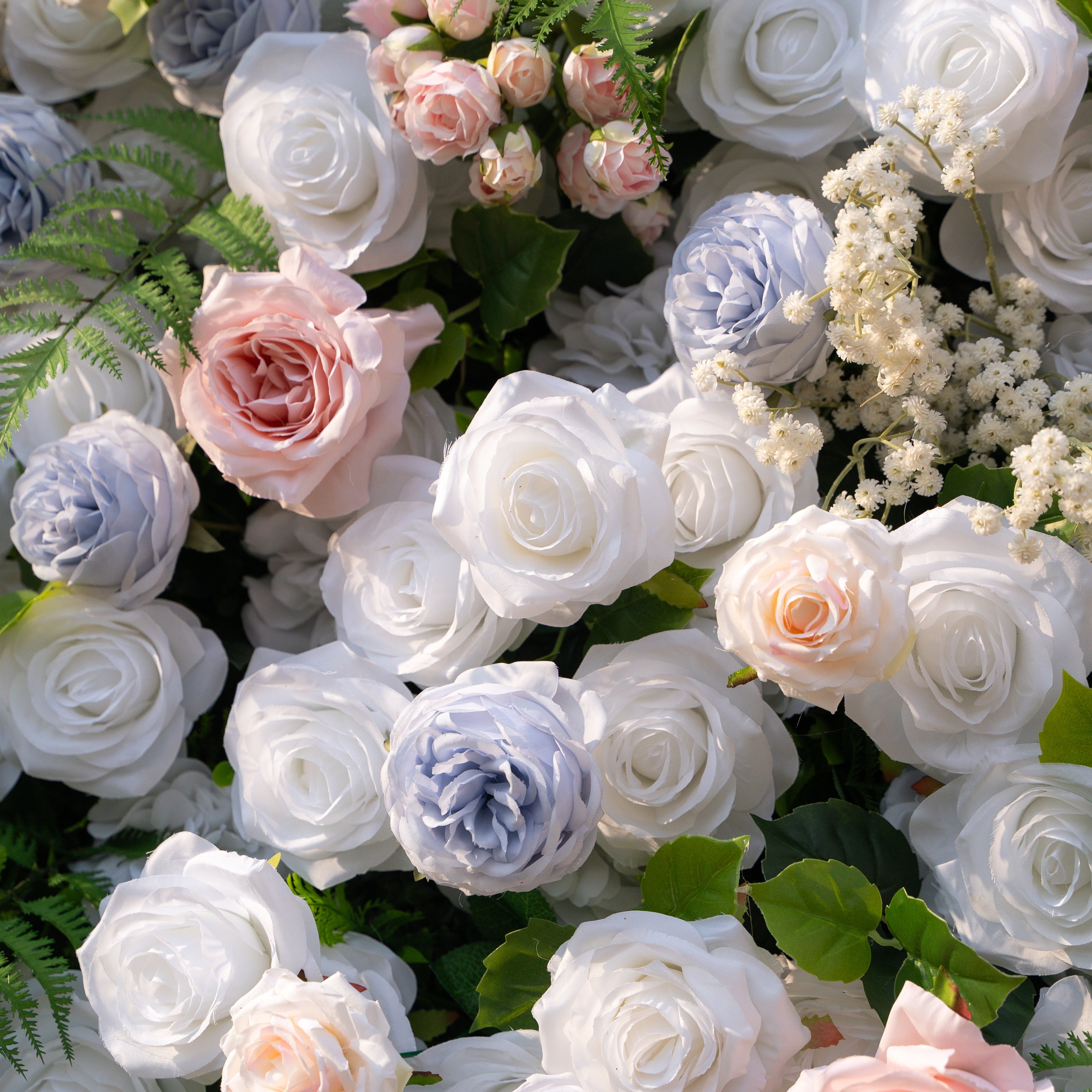 Melinda：5D Fabric Artificial rolling up curtain flower wall