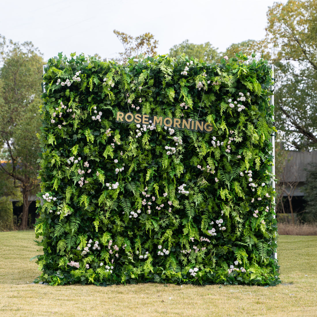 Mikia:4D Fabric Artificial rolling up curtain flower wall