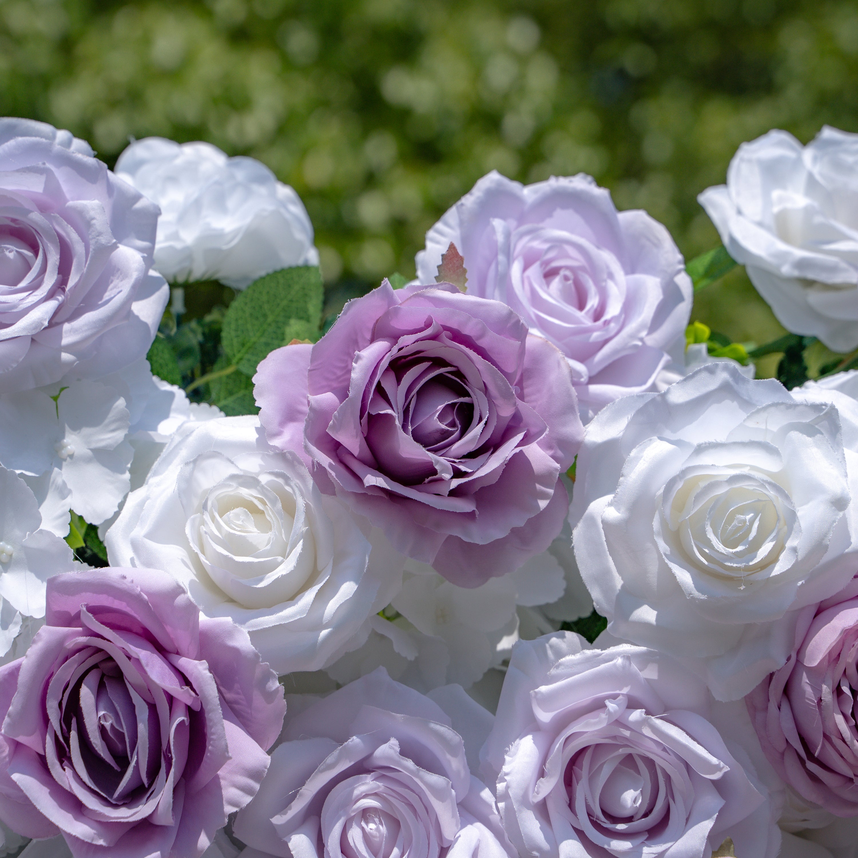 Millie：3D Fabric Artificial rolling up curtain flower wall