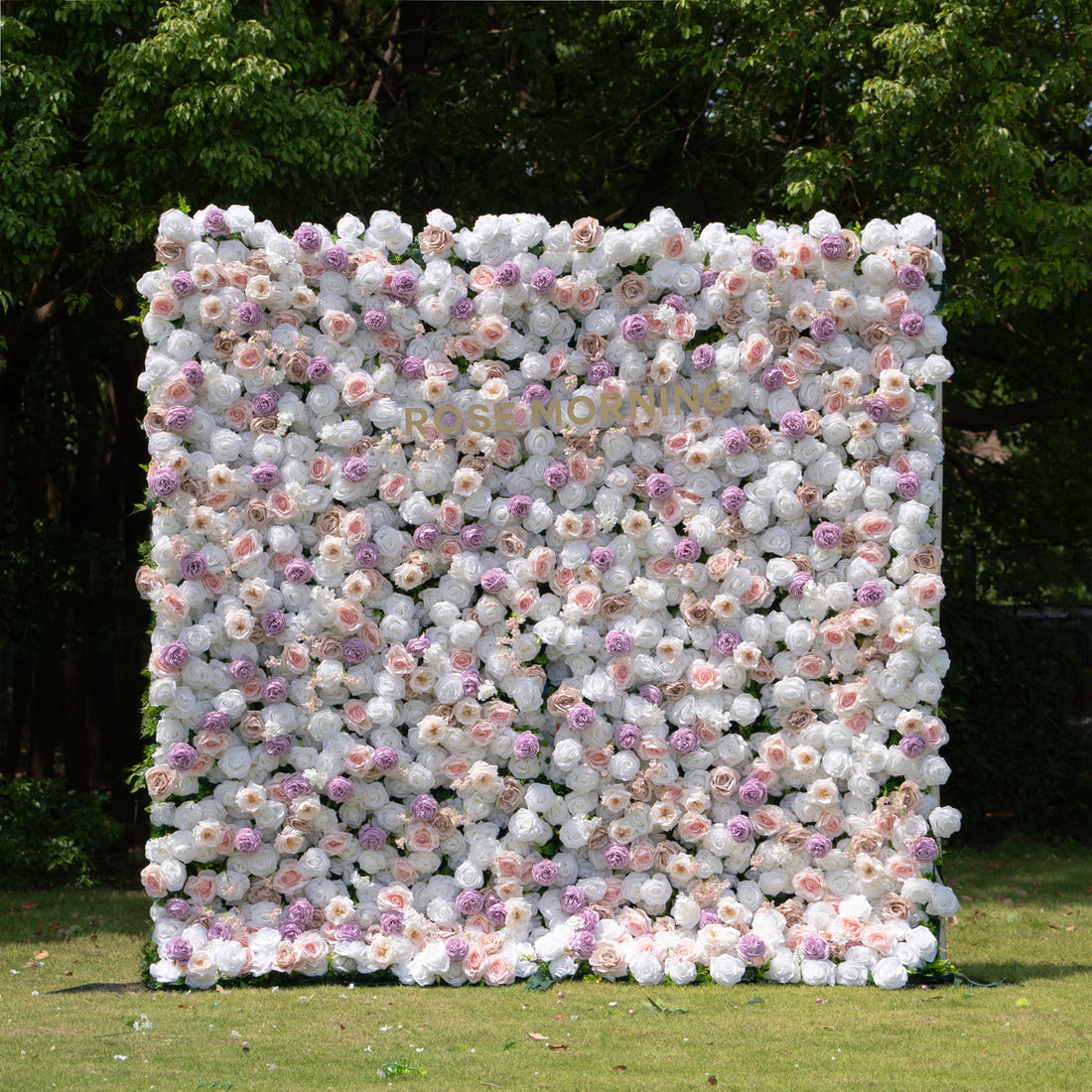 Minnie：5D Fabric Artificial rolling up curtain flower wall