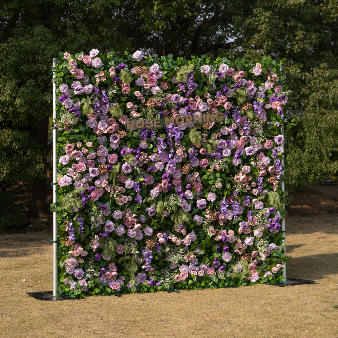 Morado：3D Fabric Artificial rolling up curtain flower wall
