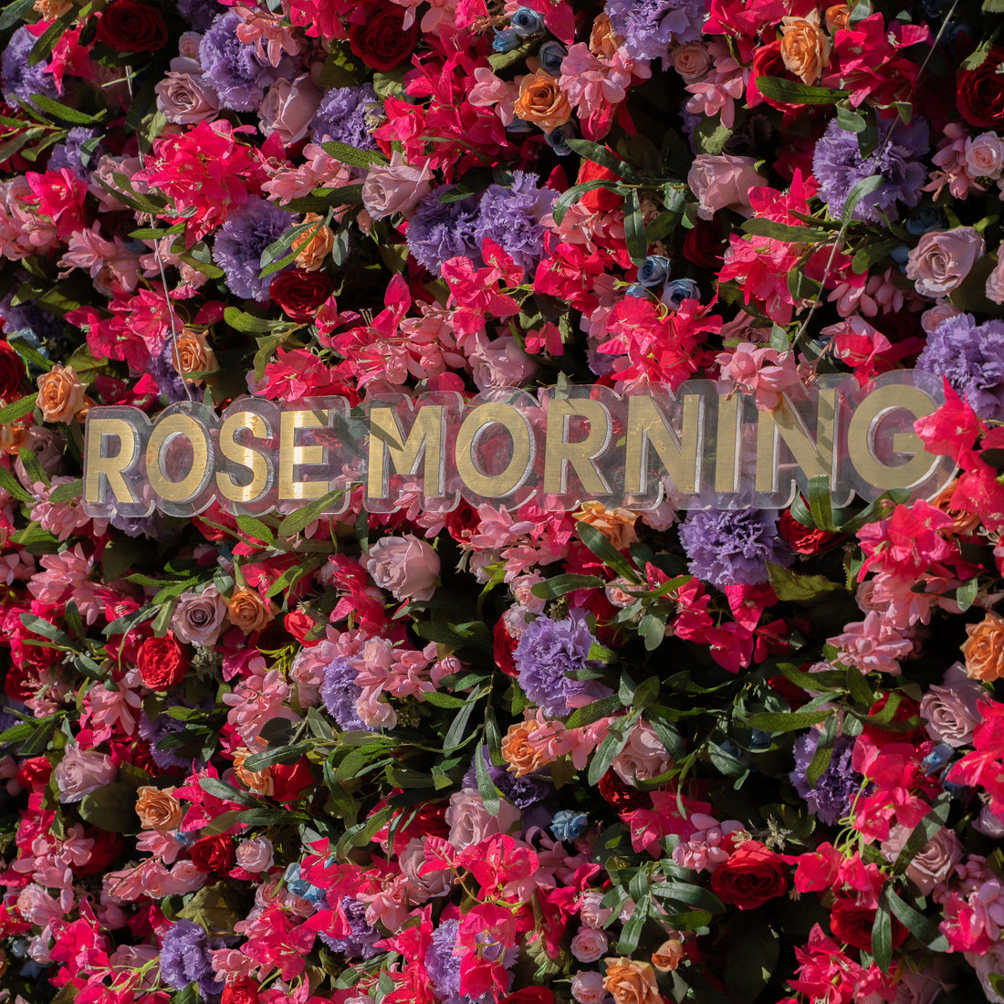 NooZay：7D 2023 Fabric Artificial rolling up curtain flower wall