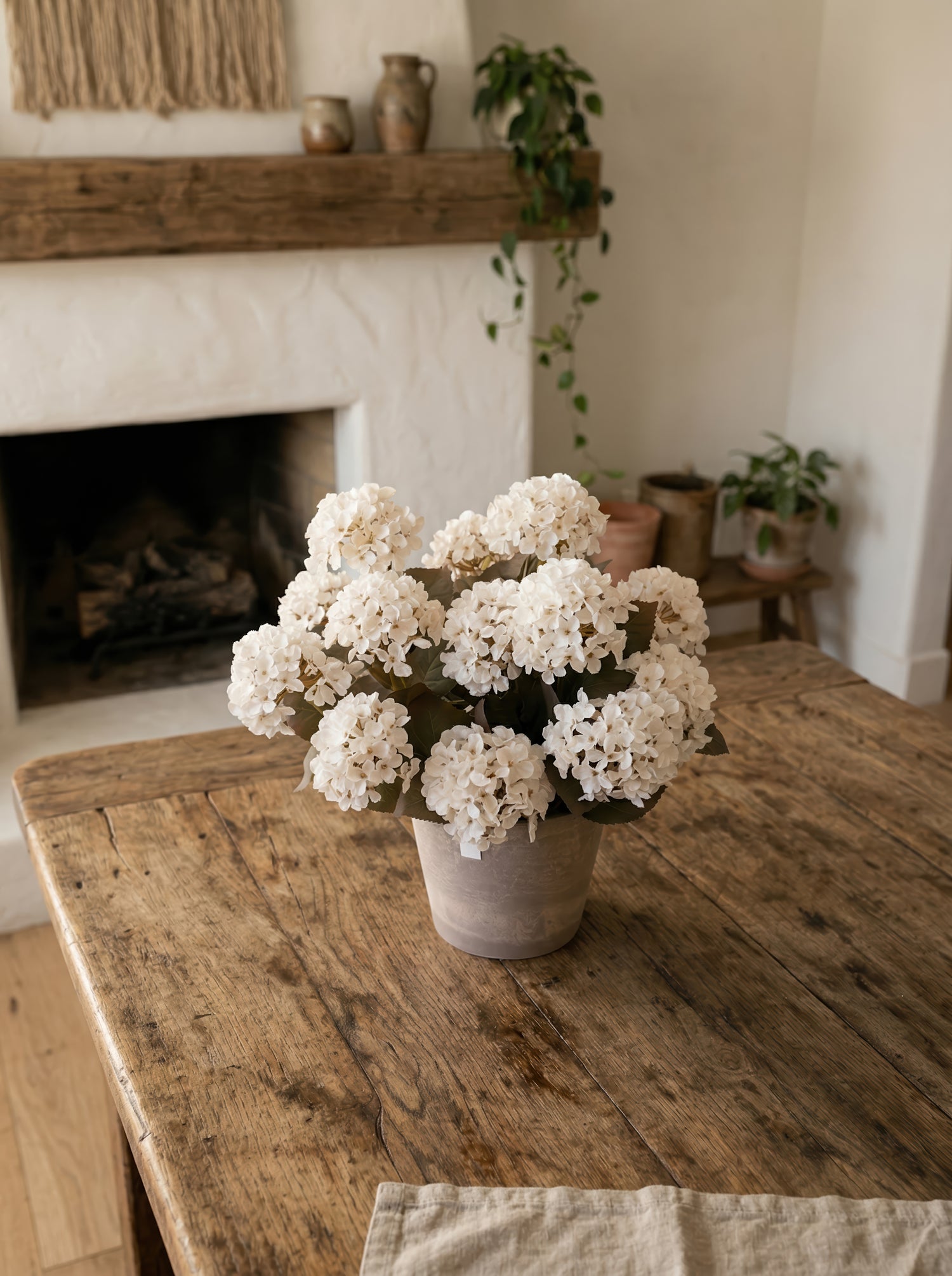 Lifelike 21" Vintage White Hydrangea Potted Plant - Premium Artificial Floral Arrangement for Home Decor