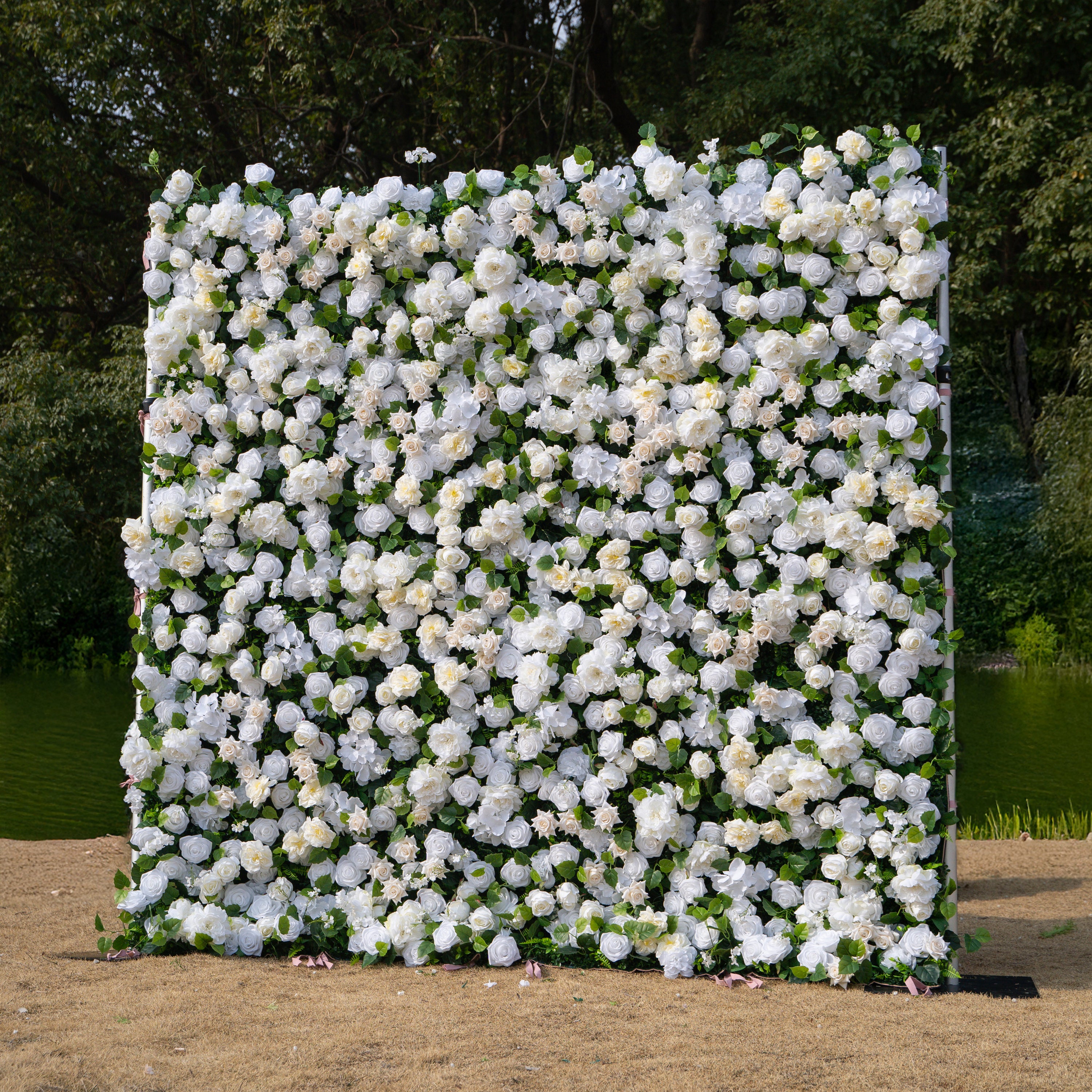 Piper：3D Fabric Artificial rolling up curtain flower wall