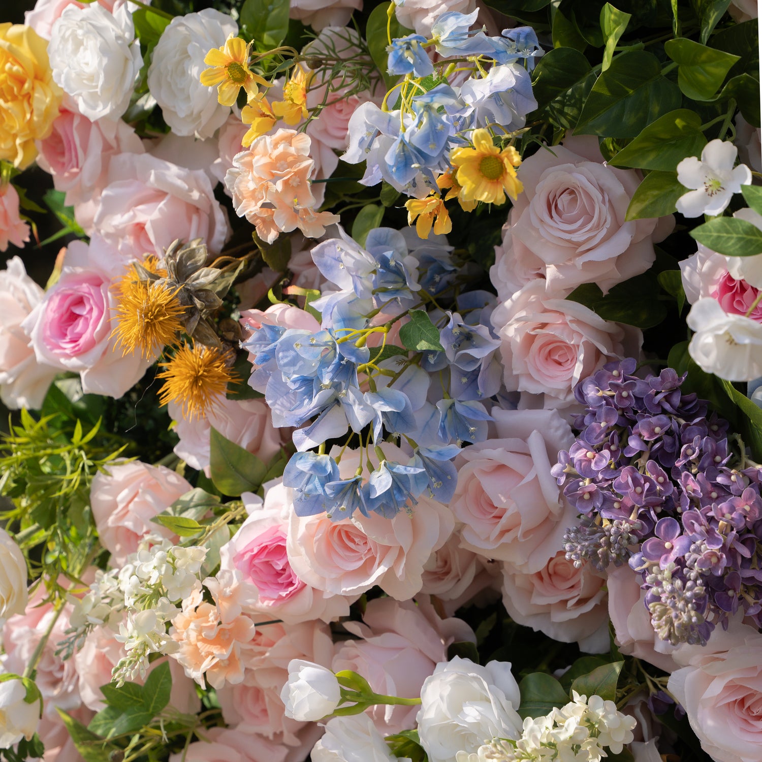 Power：5D Fabric Artificial rolling up curtain flower wall