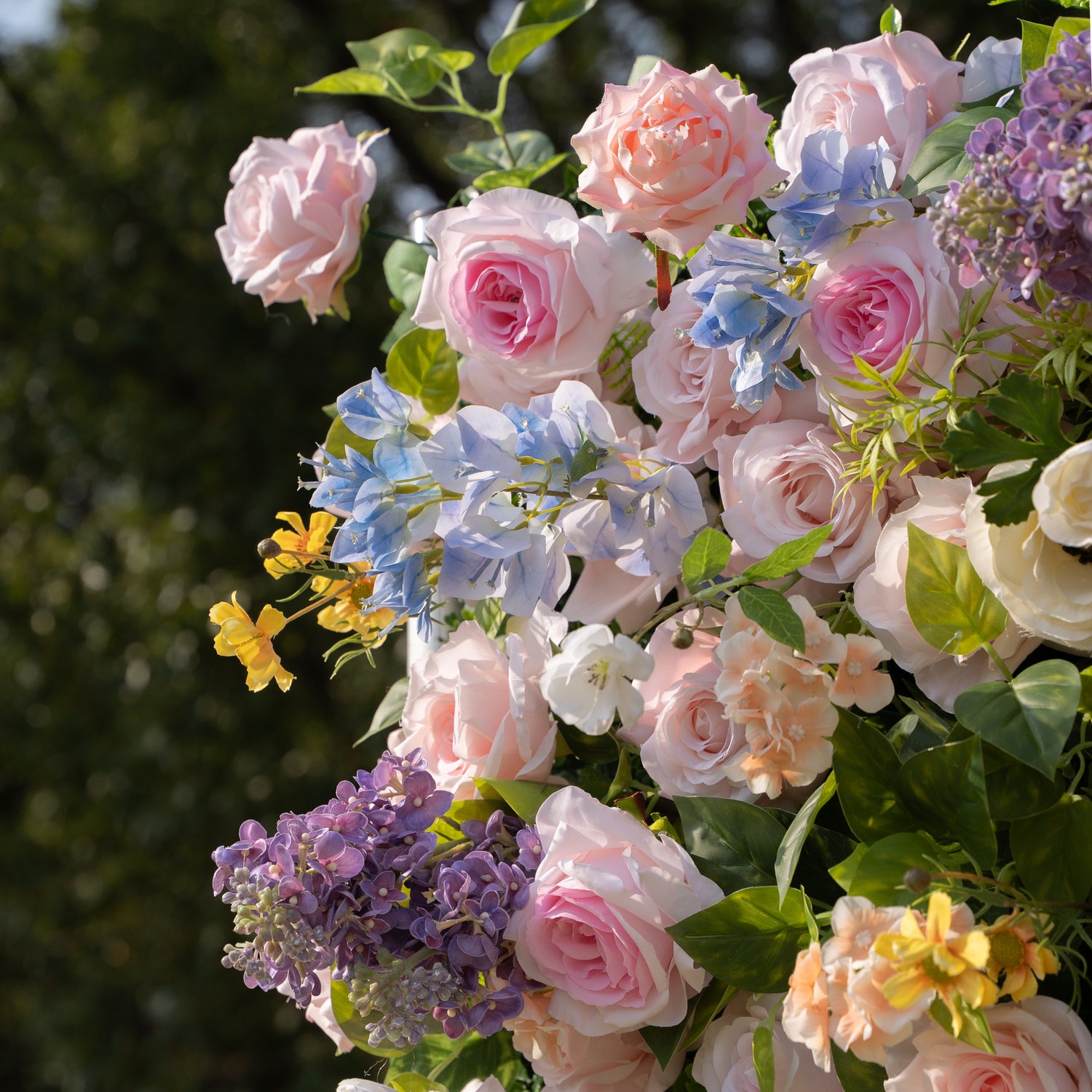 Power：5D Fabric Artificial rolling up curtain flower wall