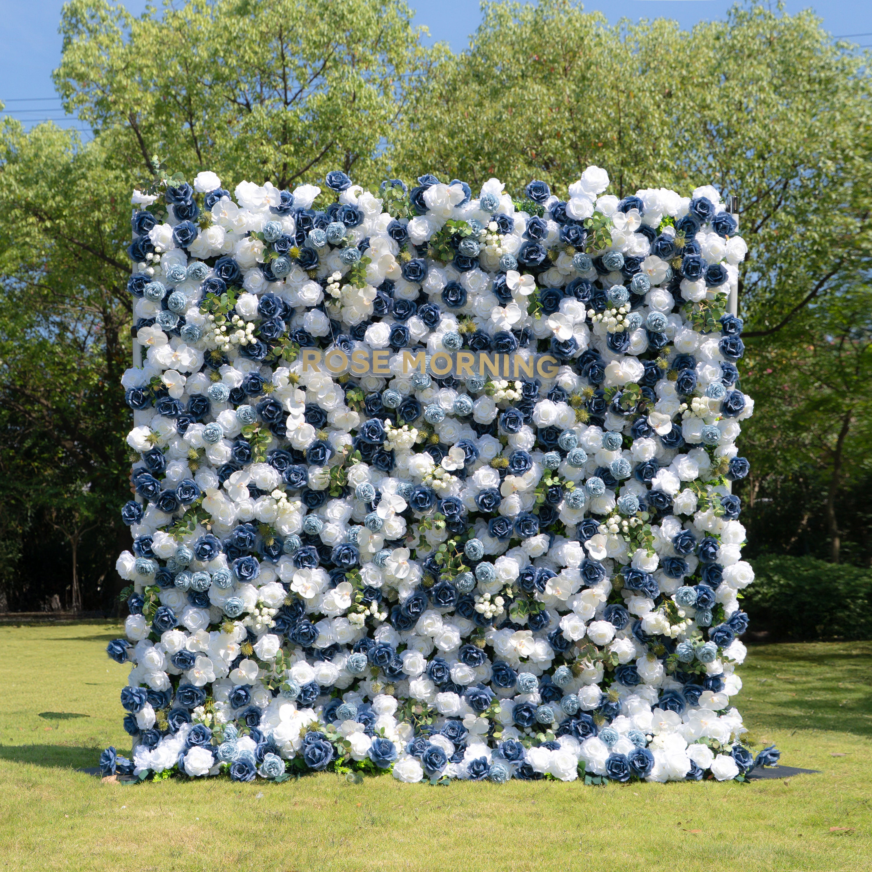 Precious：5D Fabric Artificial rolling up curtain flower wall