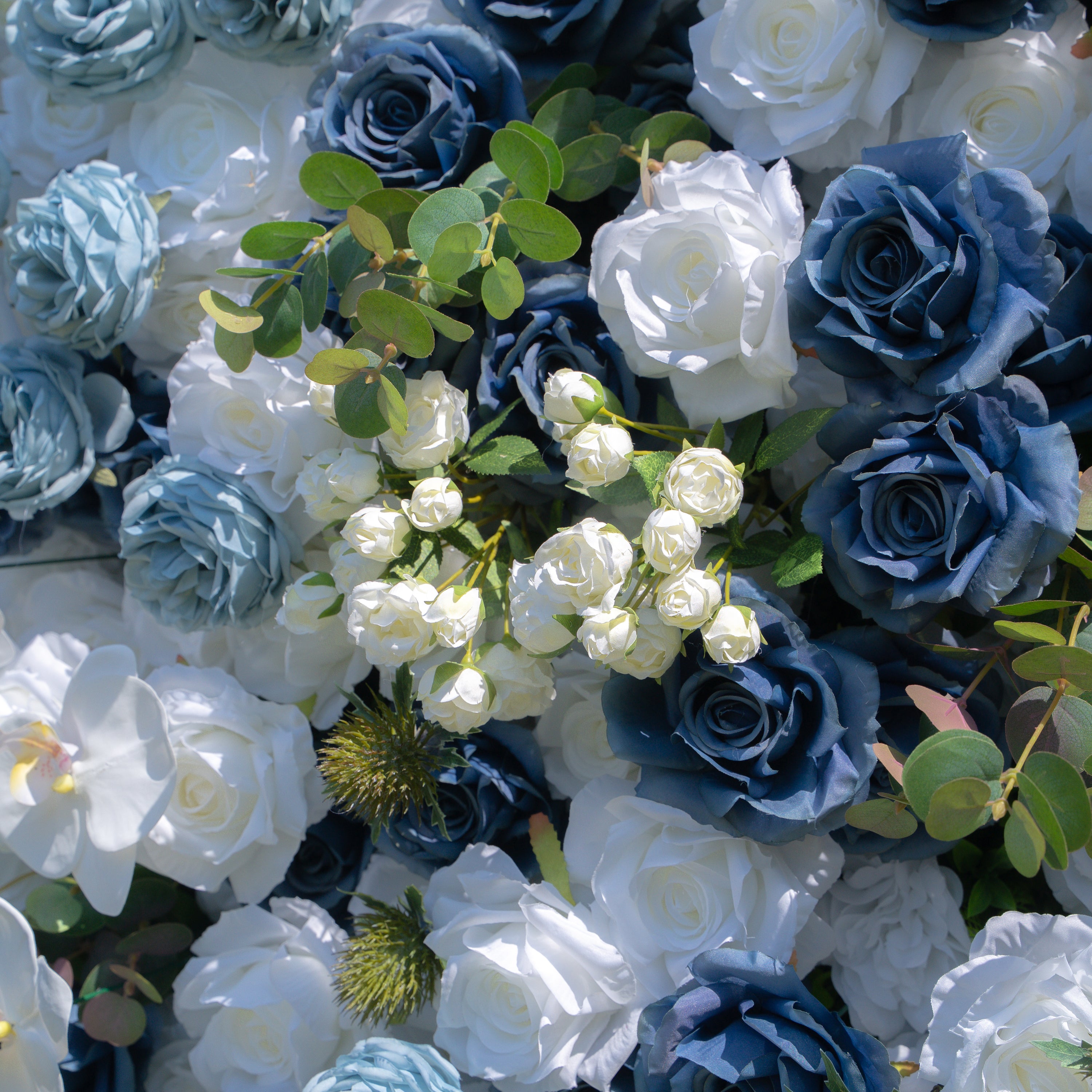 Precious：5D Fabric Artificial rolling up curtain flower wall