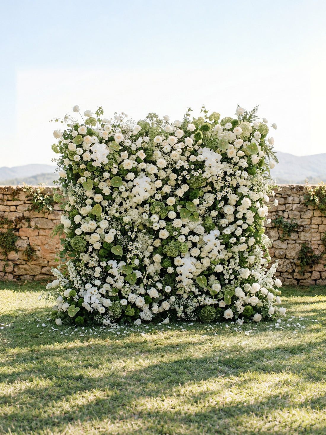 Marellina:5D Green &amp; Ivory White Silk Rose Flower Wall Roll-Up Fabric Backdrop for Romantic Weddings &amp; Proposals