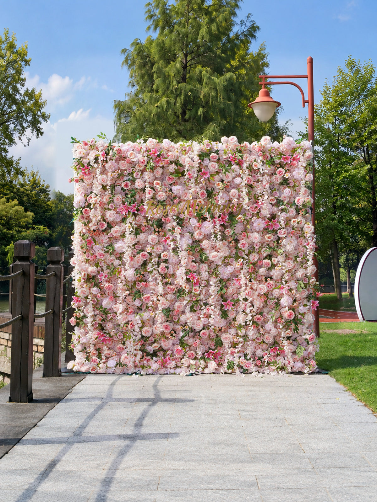 Alice：5D Fabric Artificial rolling up curtain flower wall