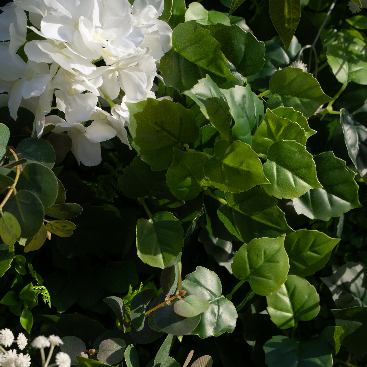 Sandalwood：3D Fabric Artificial rolling up curtain flower wall