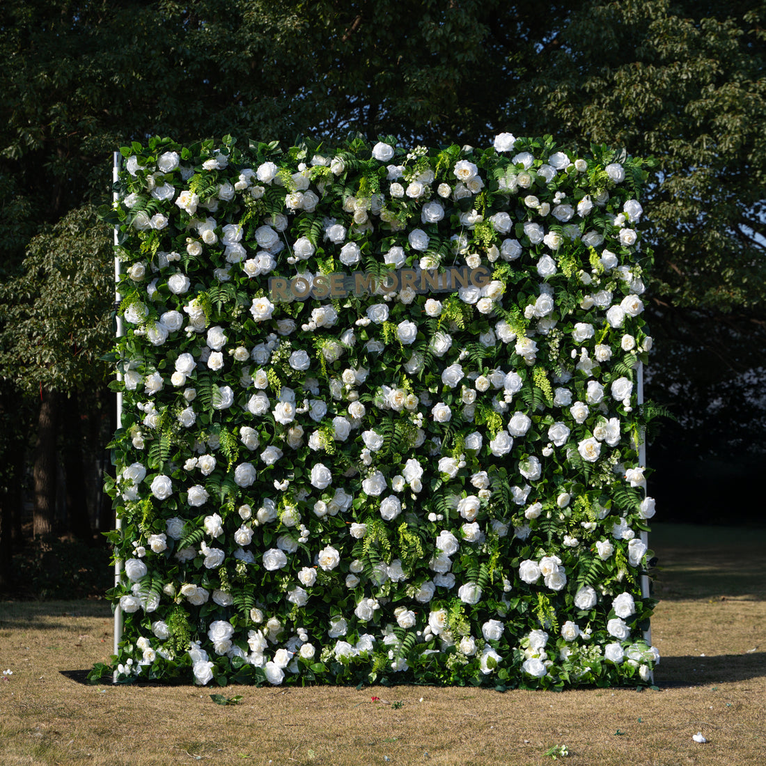 Sanna：5D Fabric Artificial rolling up curtain flower wall