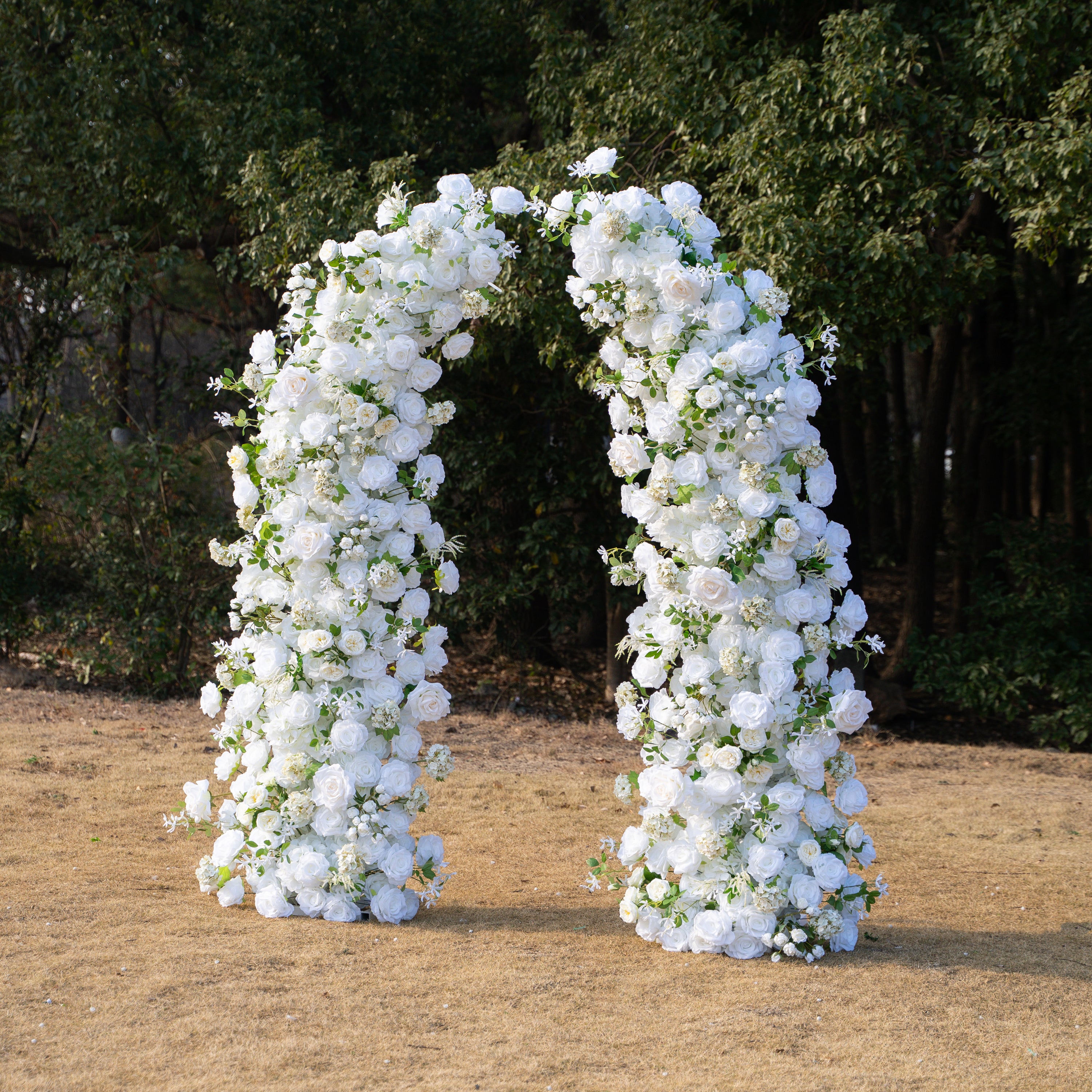 SaSa：2026 Elegant Floral Arch Backdrop White Roses Flower Arch for Wedding Party Event Decoration(Including Frame)
