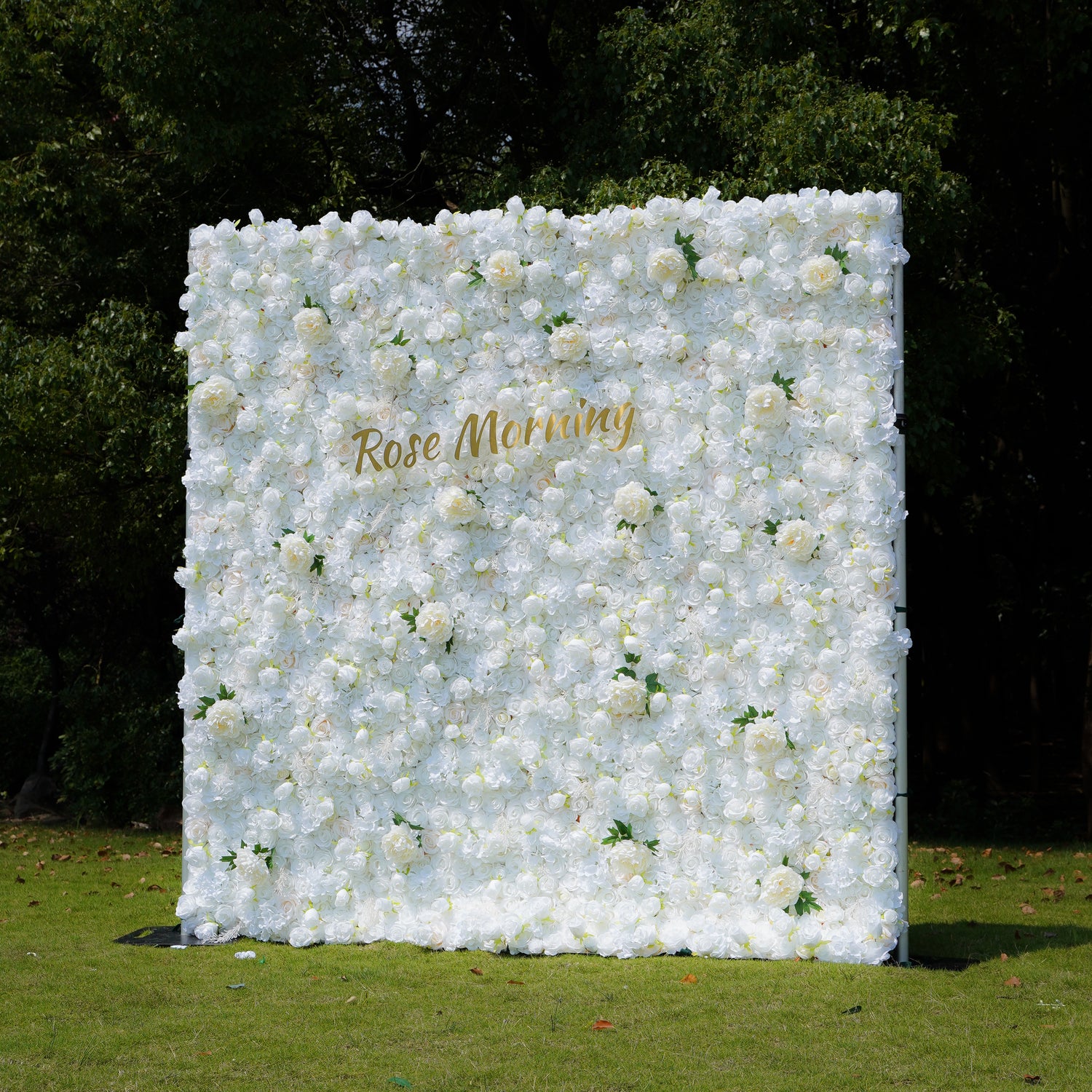 Rose Morning“The flower walls are made of artificial flowers in various colors, layered at different levels to create a lush, elegant and natural look. The exclusive zipper design and roll-up design make it easy to install and remove.”