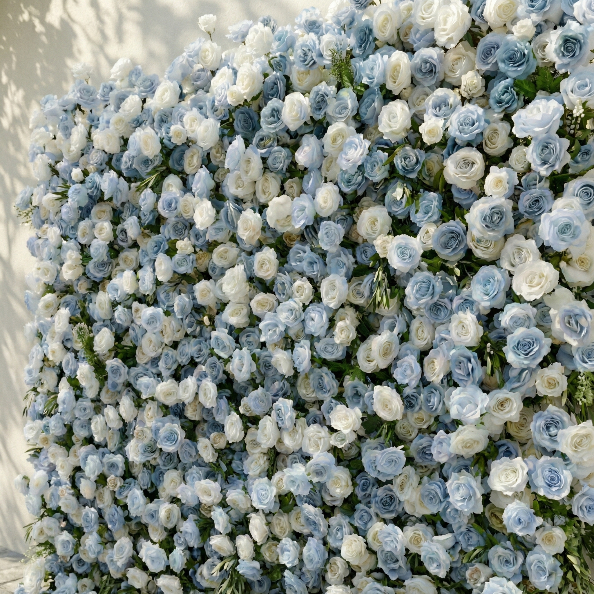 Stellan: 5D Elegant Serene Blue &amp; Ivory Silk Floral Wall Roll-Up Fabric Backdrop for Seaside Weddings &amp; Parties