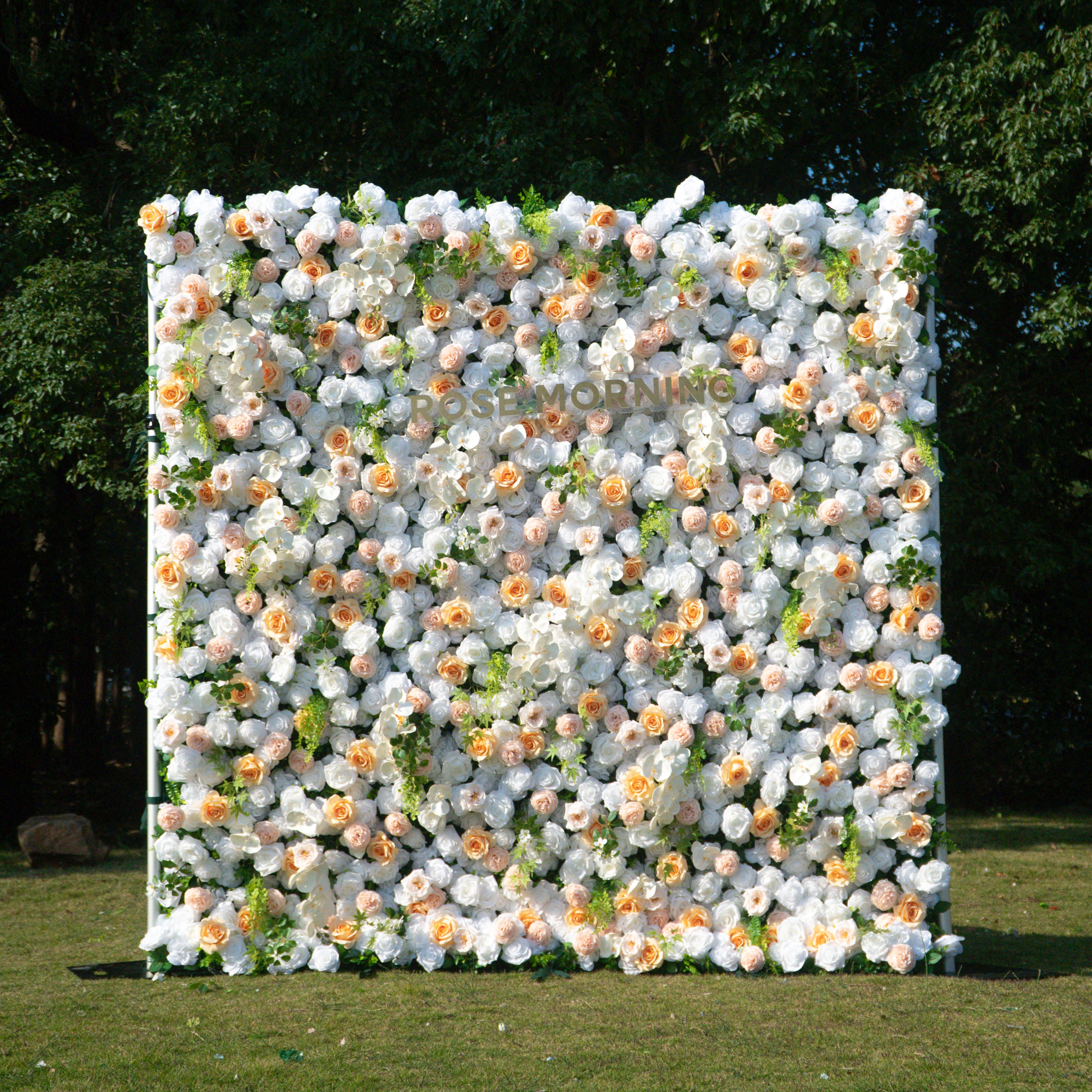 Sweetie：5D Fabric Artificial rolling up curtain flower wall