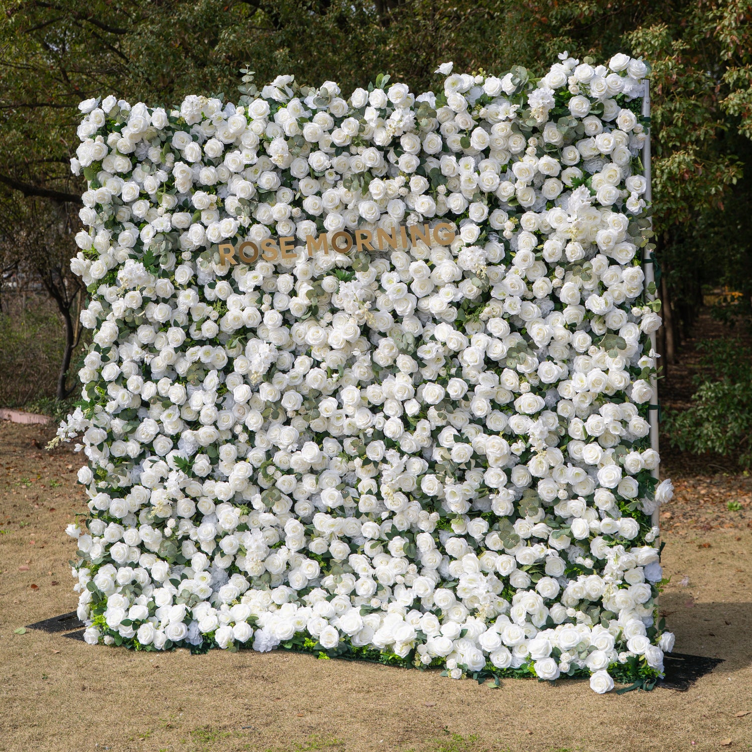 Sylas: 5D Luxury White Rose &amp; Forest Foliage Silk Floral Wall Roll-Up Fabric Backdrop for Elegant Garden Weddings &amp; Receptions
