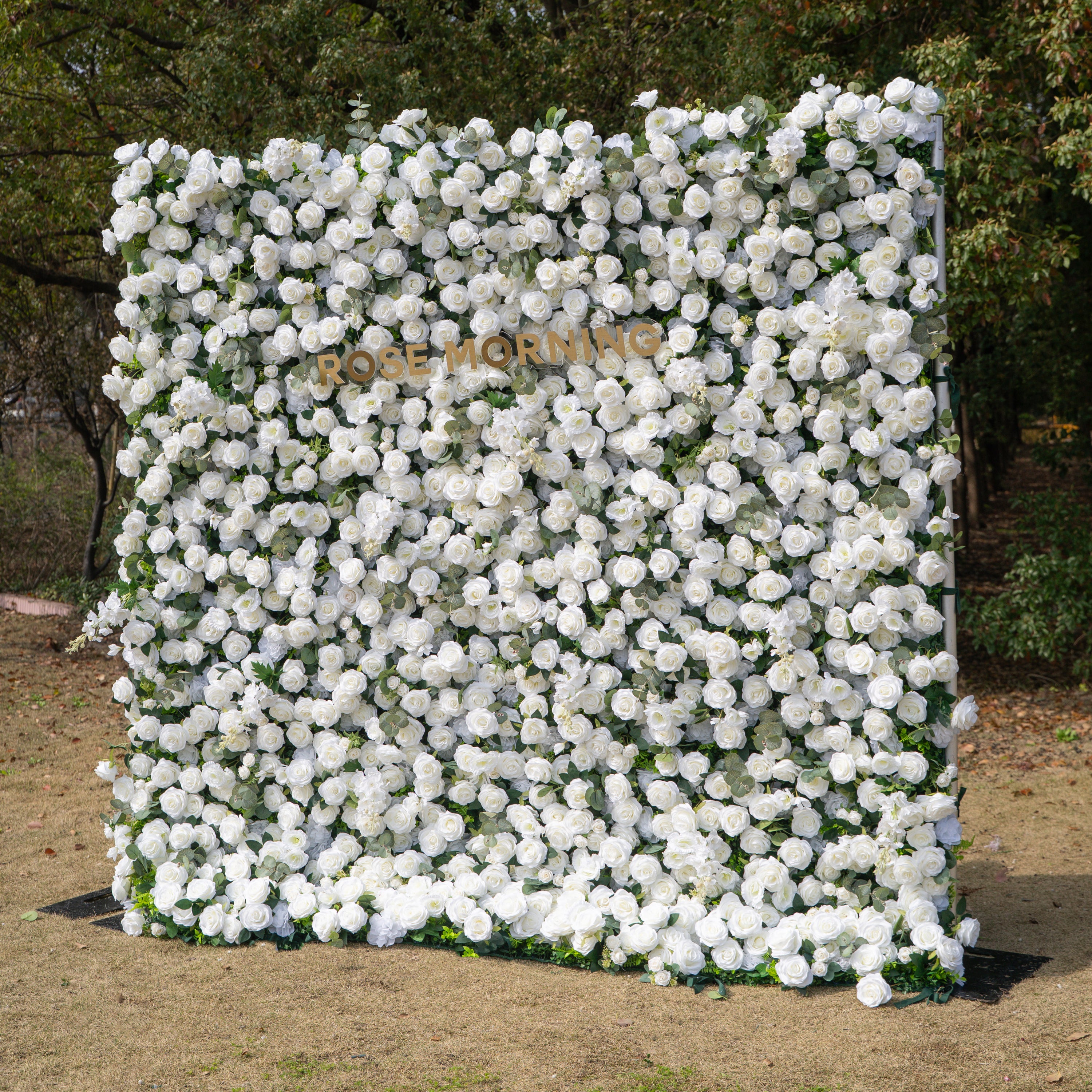 Sylas: 5D Luxury White Rose &amp; Forest Foliage Silk Floral Wall Roll-Up Fabric Backdrop for Elegant Garden Weddings &amp; Receptions