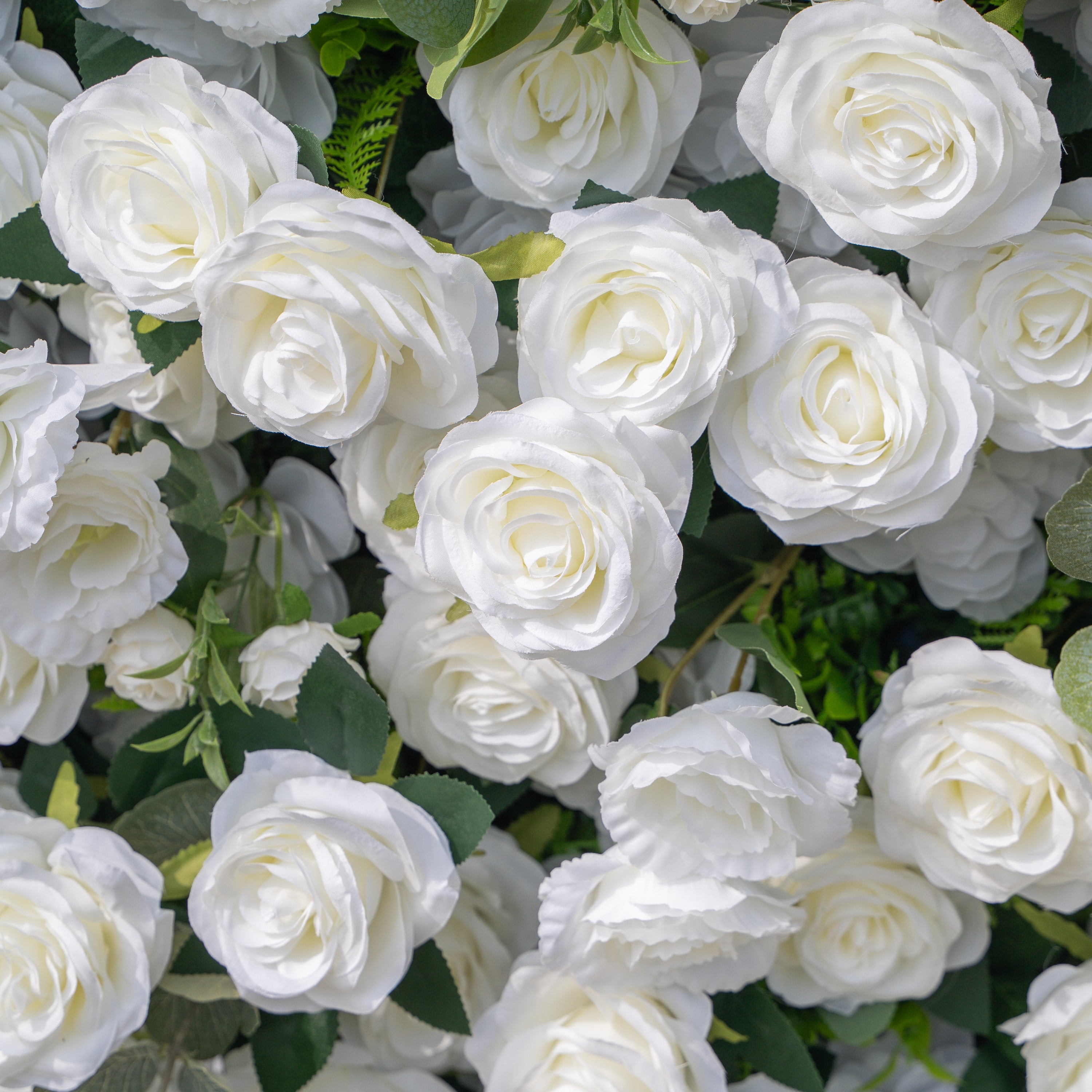 Sylas: 5D Luxury White Rose &amp; Forest Foliage Silk Floral Wall Roll-Up Fabric Backdrop for Elegant Garden Weddings &amp; Receptions