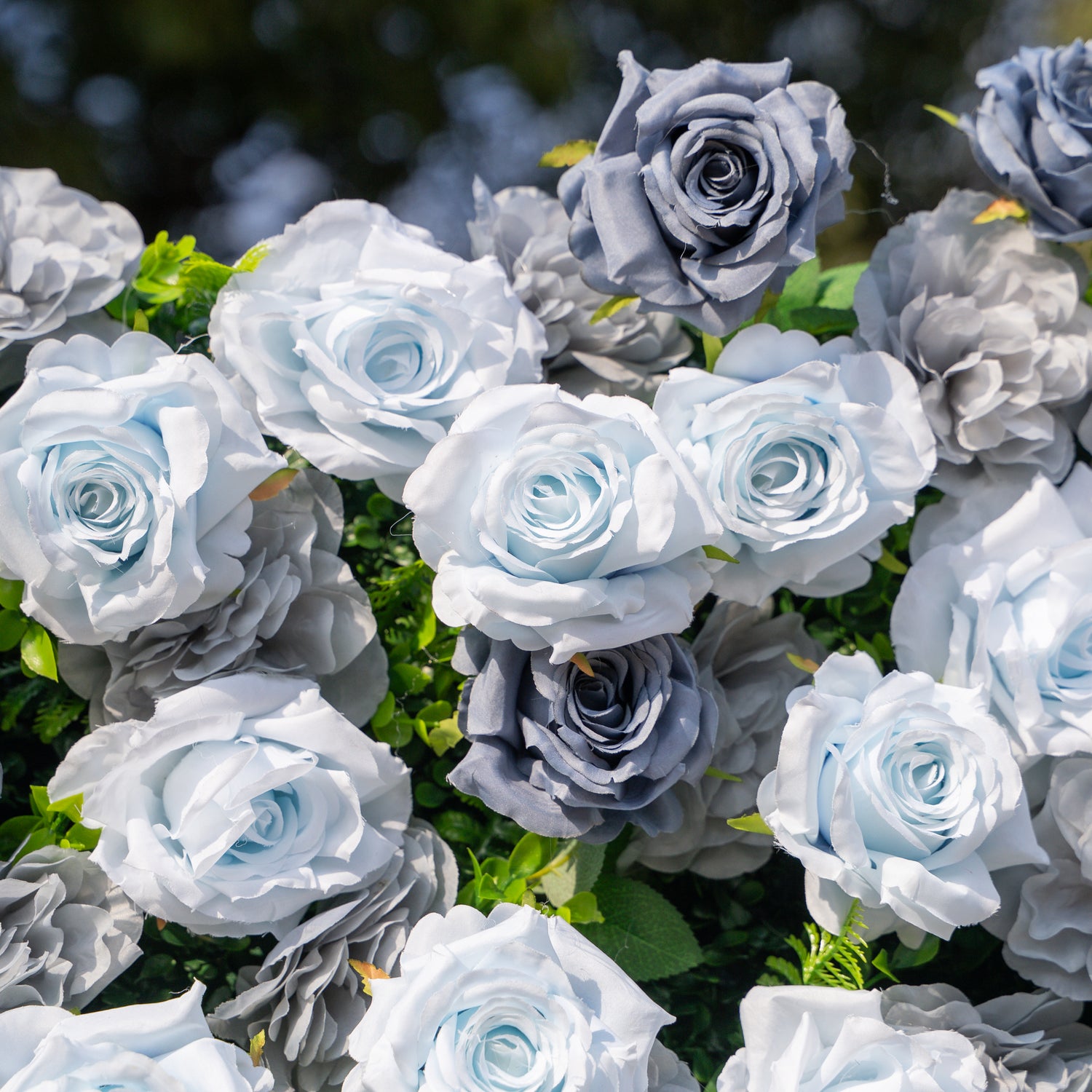 Velora：3D Fabric Artificial rolling up curtain flower wall