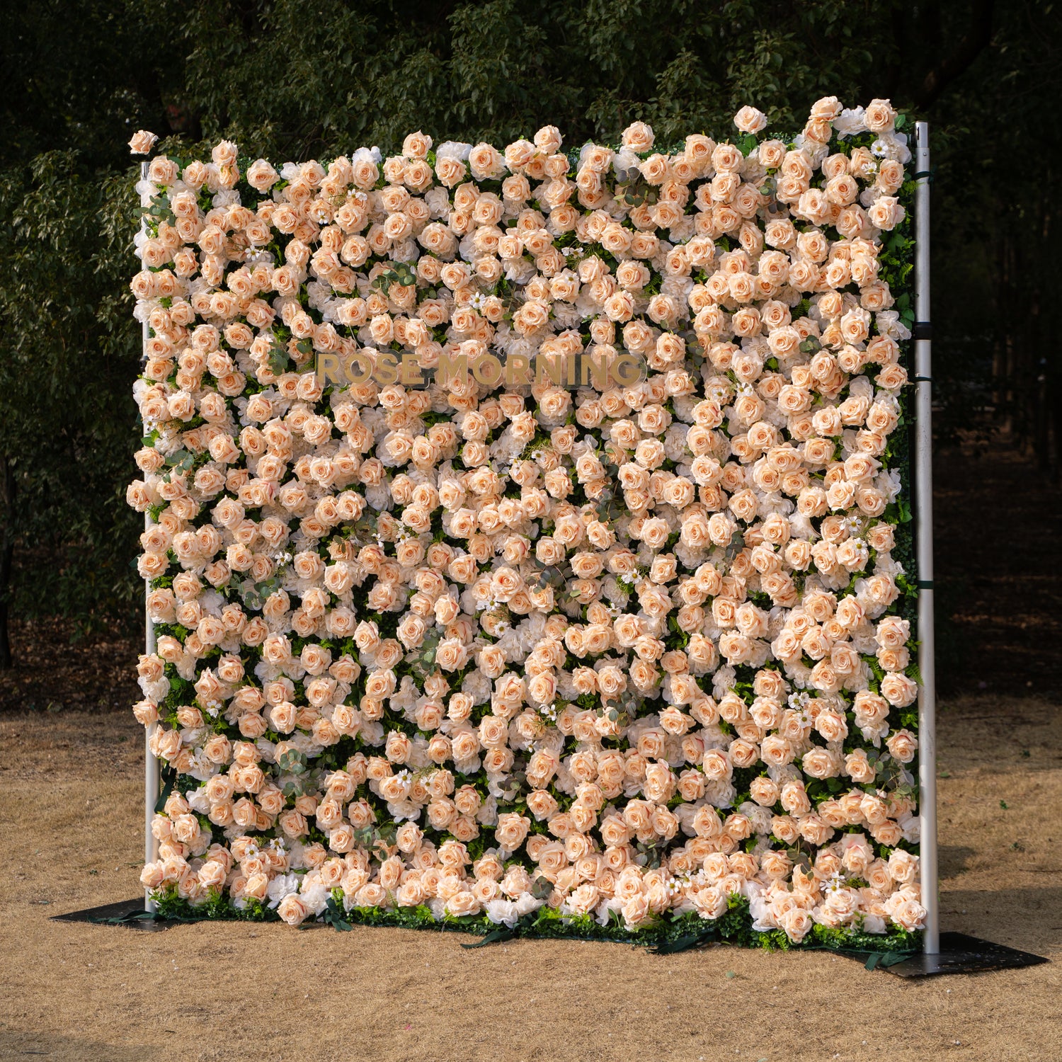 Zephyra: 3D Elegant Champagne Silk Rose Flower Wall Roll-Up Fabric Backdrop for Luxury Weddings &amp; Events