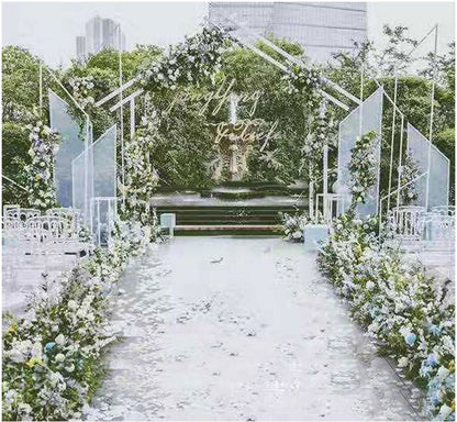 This J022: New wedding background decoration flower arch is a flower arch for wedding background decoration, made of metal, easy to assemble and disassemble. Made of artificial flowers, this floral arch is available in a variety of colors to match your wedding theme. Big enough for your guests to take pictures and keep. This floral arch is the perfect decoration for any wedding and is sure to impress your guests.