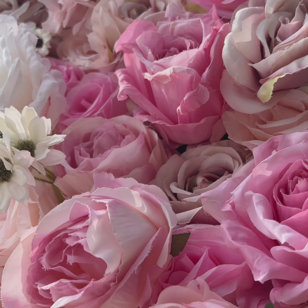 Barbie：5D Fabric Artificial rolling up curtain flower wall